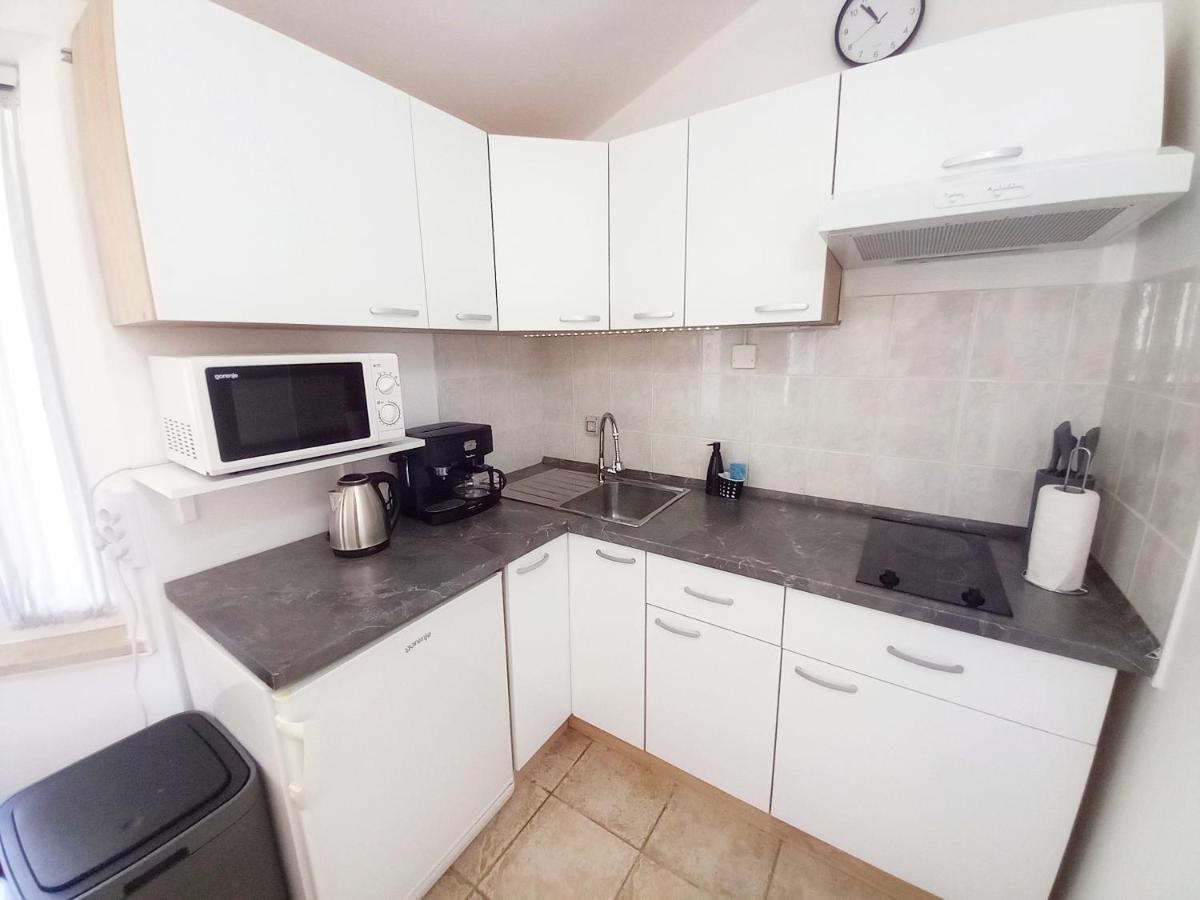 Apartment Karlo เมดูลิน ภายนอก รูปภาพ