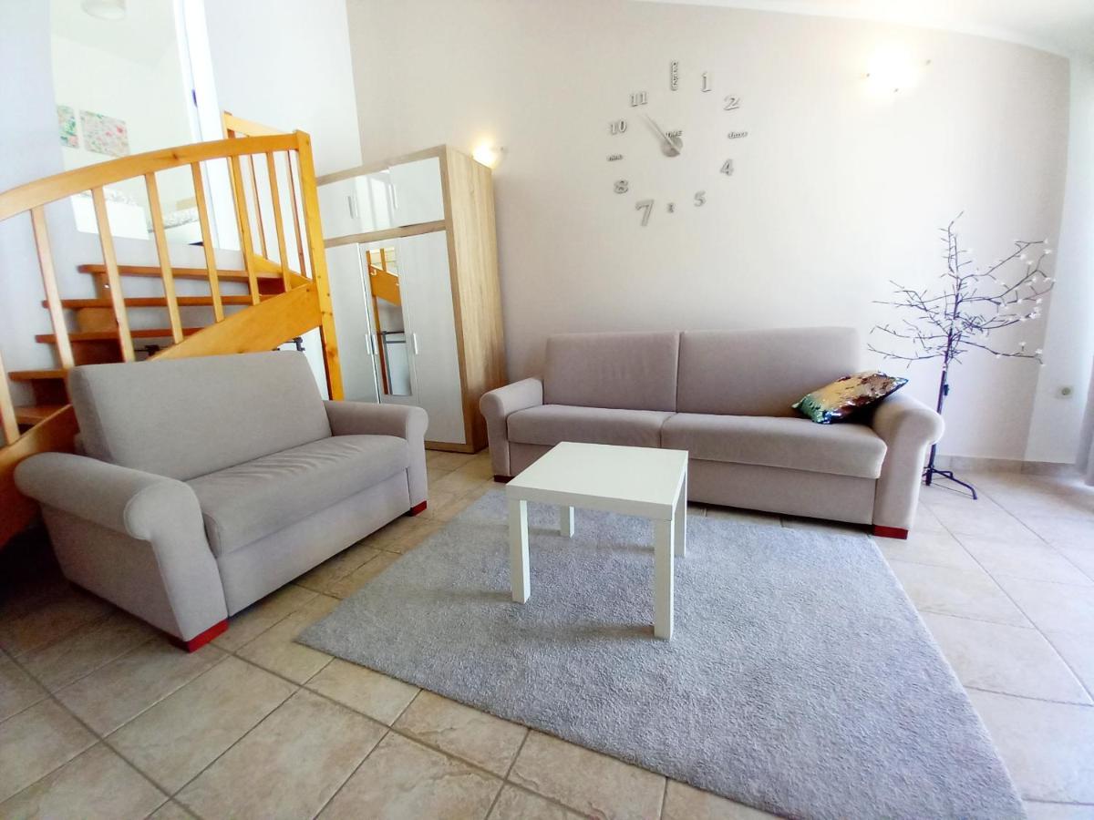 Apartment Karlo เมดูลิน ภายนอก รูปภาพ